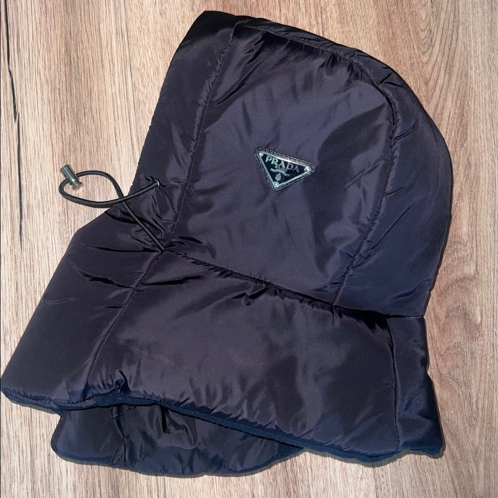 PRADA PADDED HOOD ATTACHMENT BALACLAVA NYLON.